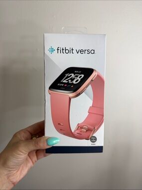 fitbit Versa Rose Gold Case with Pink Band